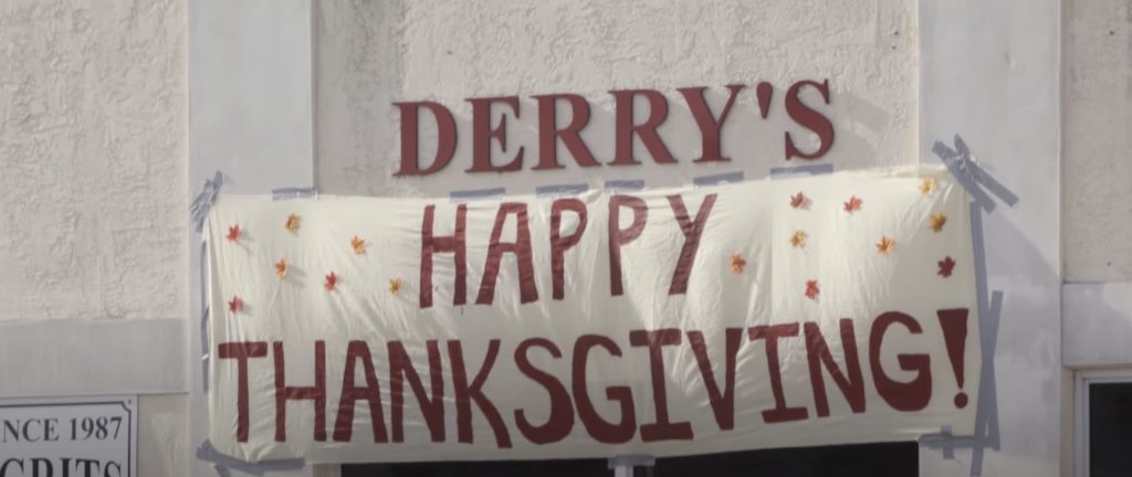 Homemade decor for diner in the Last Thanksgiving