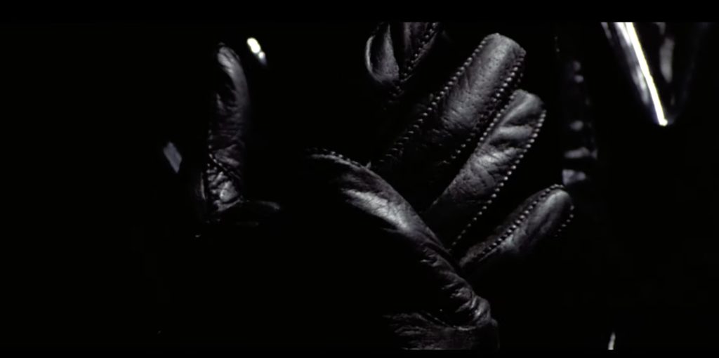 Black gloves are a giallo must have